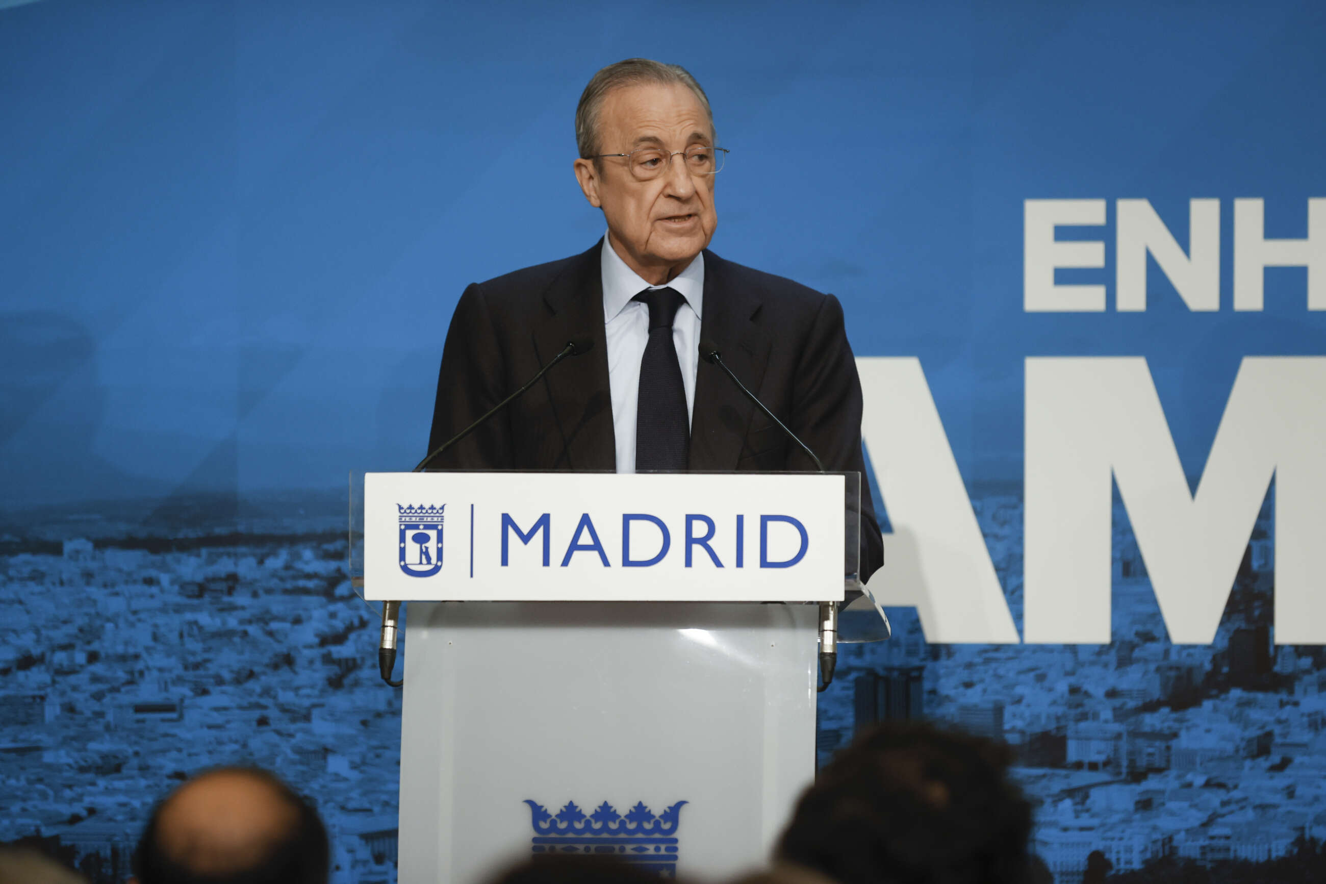 MADRID, 23/05/2023.- El presidente del Real Madrid, Florentino Pérez, durante su intervención en el acto en el que el Real Madrid presentó en el Ayuntamiento de la capital el título de la Euroliga de baloncesto, este martes en el palacio de Cibeles en Madrid. EFE/ Javier Lizón